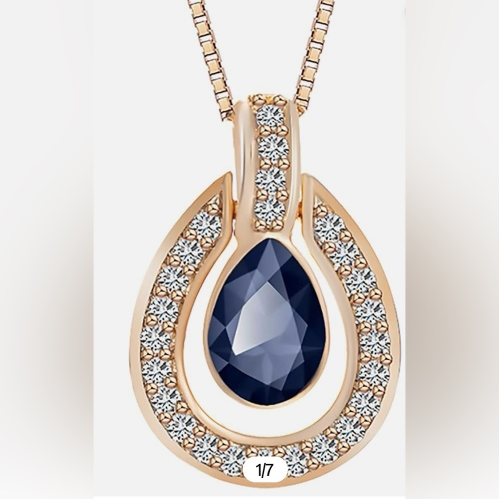 NWB 18k Amazon Teardrop Pendant Necklace - Picture 4 of 4